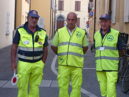 2011-08-15 Processione in Castello